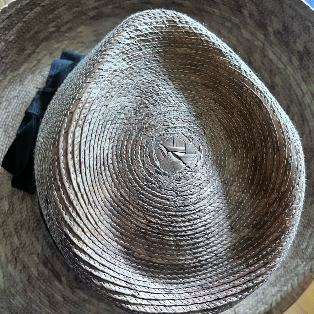 Stylish Tula Pilar Straw Sunhat with‎ Wide Black Band & Bow - Picture 7 of 9